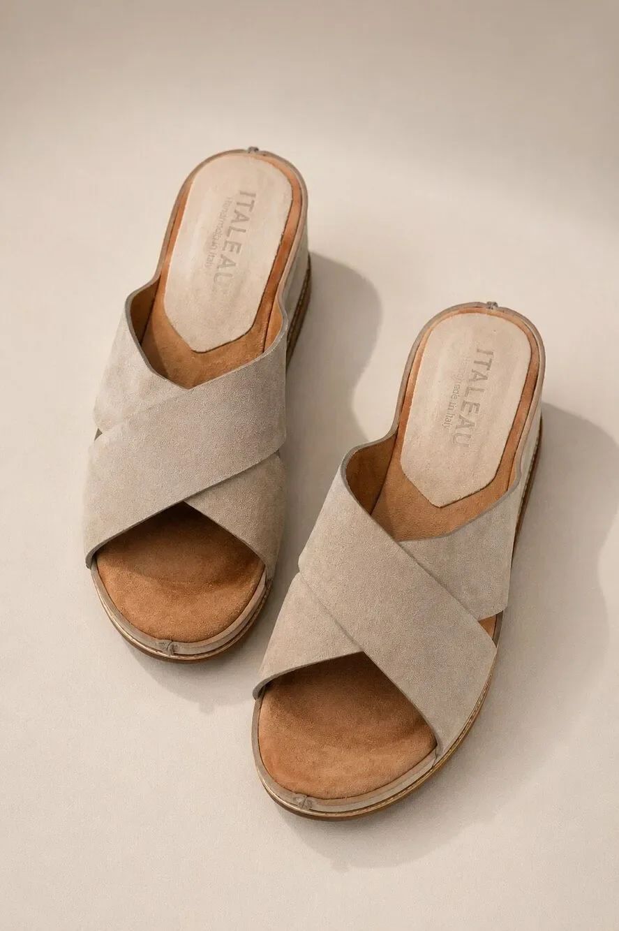 Italeau Handmade in Italy Suede Crisscross Platform Slide Sandals Taupe 39/8.5